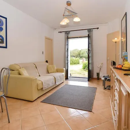 Pet Friendly Pianottoli-Caldarello (Corsica)