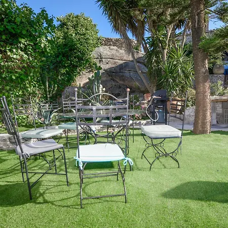 Pet Friendly شقة *